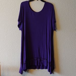 💥Purple plus size tee with lace cutout